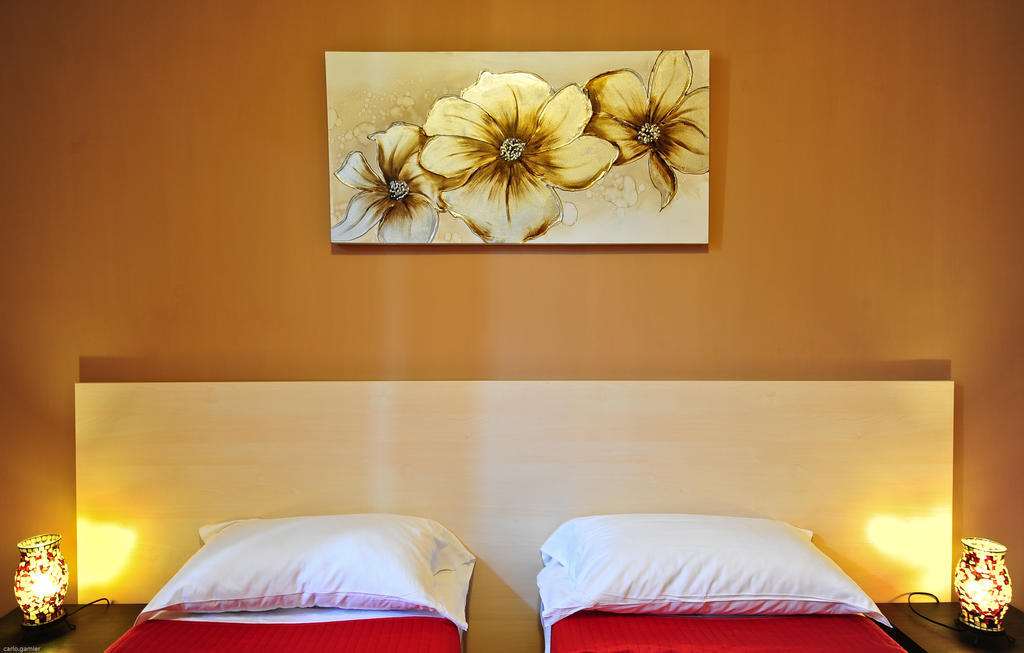 Twin Room,154581383:JPEG